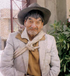 Ein hilfsbedürftiger, älterer Mann in Talavera